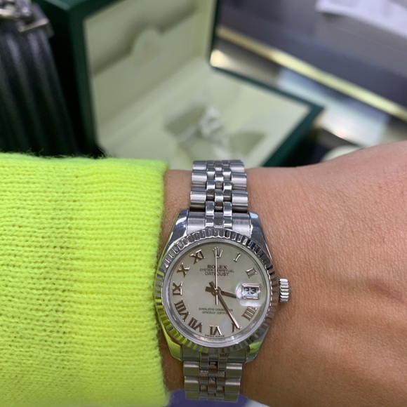 Rolex 26mm Ladies Datejust MOP factory dial - Picture 9 of 10